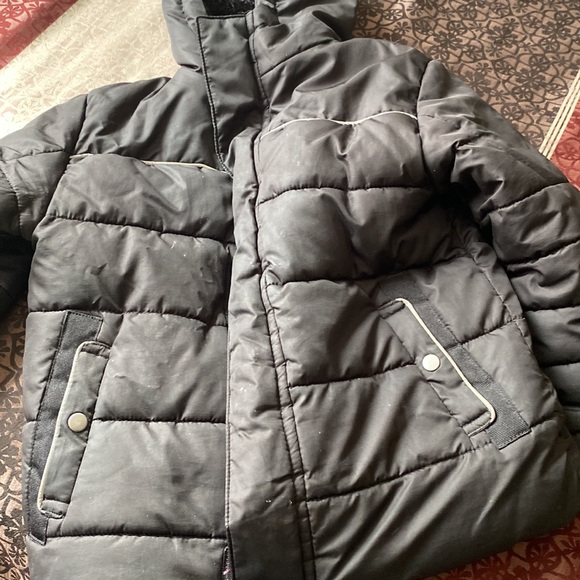 Comfortable jacket for your little boy or a girl - Picture 3 of 4